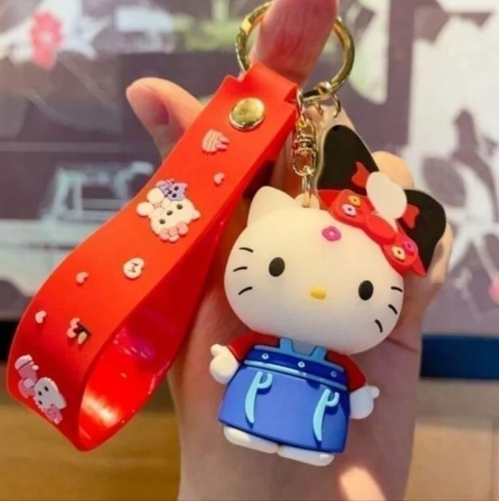 Hello kitty keychain